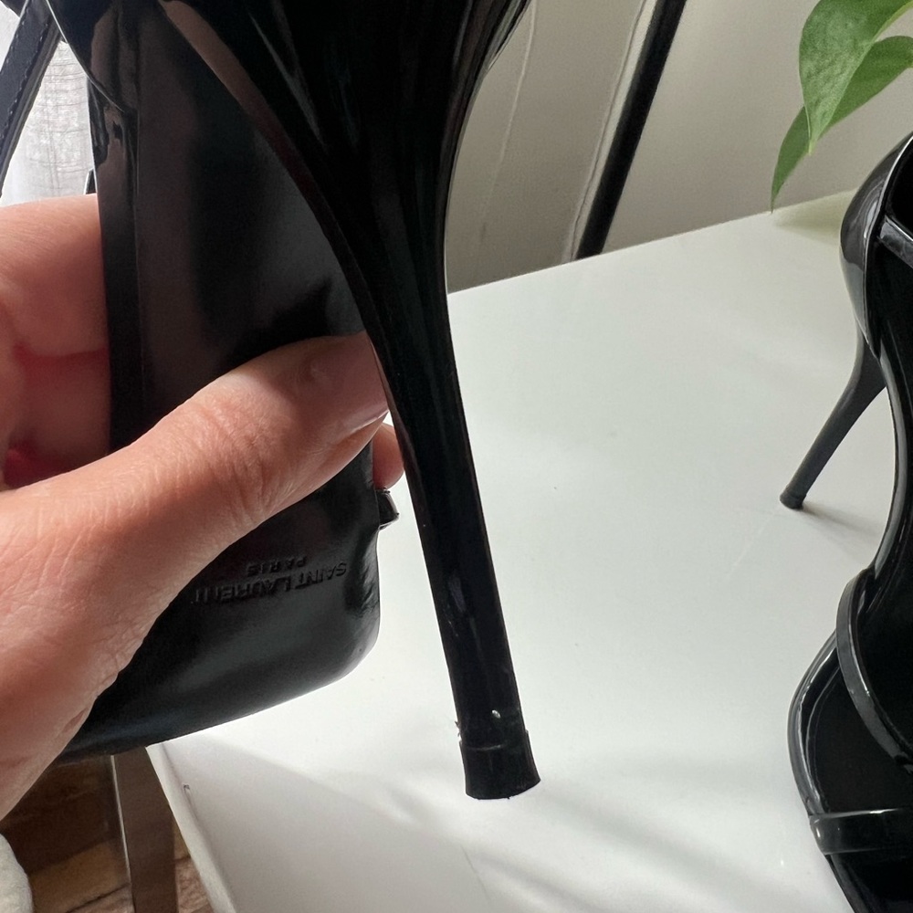 YSL Patent Leather Heels – Size 37.5 (EU) - Picture 8 of 9